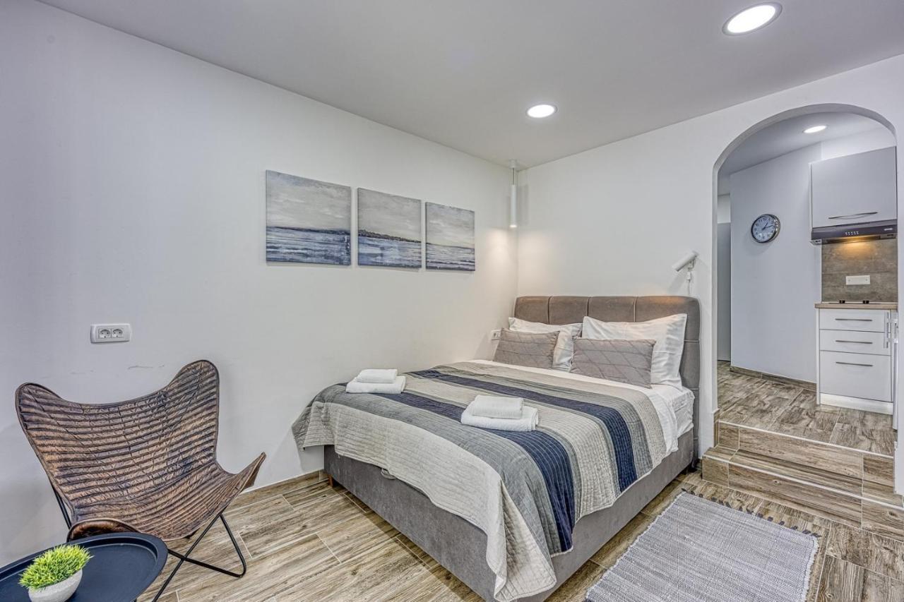 Apartments Claudio Poreč Zewnętrze zdjęcie